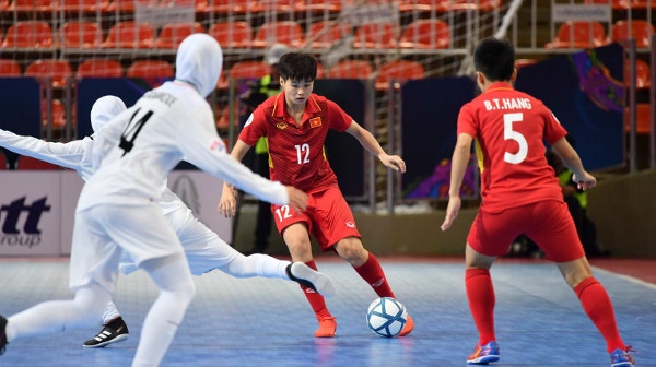 Iran thắng đậm 5-0, Futsal nữ Việt Nam dừng bước ở bán kết
